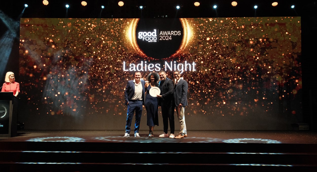 54290321716 972Bffe42a B