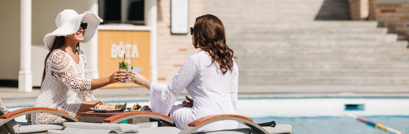 Daily Pool Pass with Viya Fit | Emirates Golf Club